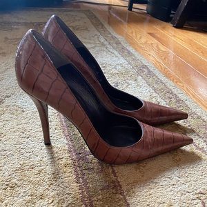 Stuart Weitzman Leather Pointed Toe Heels